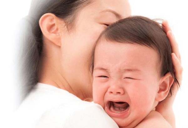 6 Mẹo dân gian chữa khóc đêm cho trẻ sơ sinh đơn giản và hiệu quả