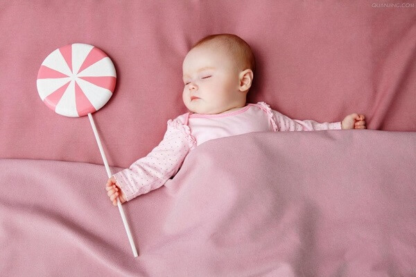 cách thay đổi giờ ngủ của trẻ sơ sinh